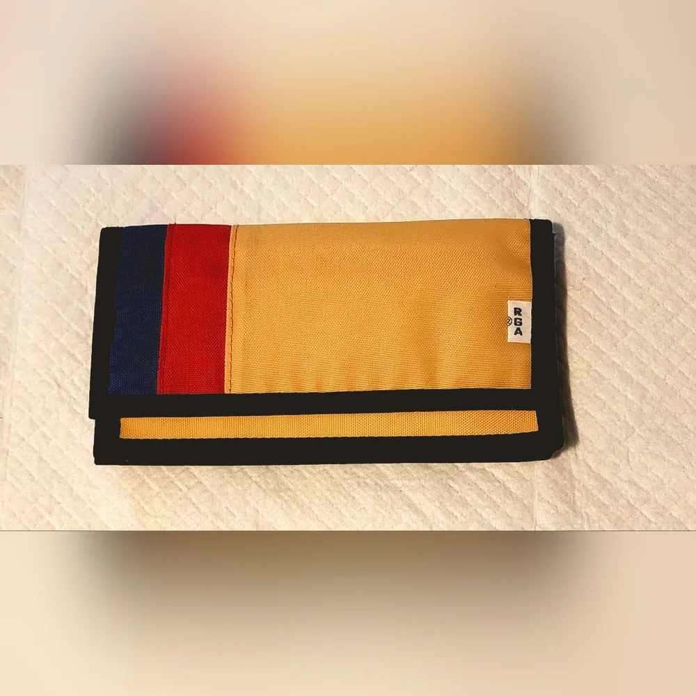 NWT 1980s waterproof Roger Gimbel Foldable Wallet w Coin Pouch Beige red Nylon